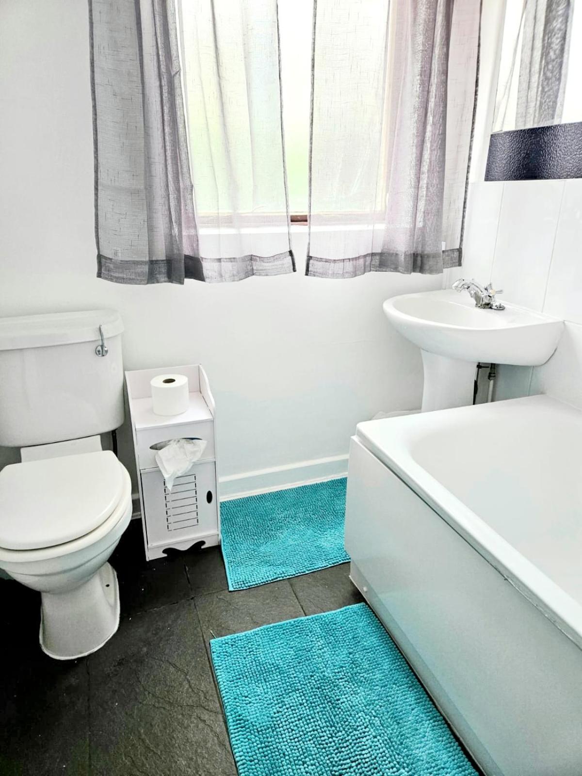 Cosy Room Stay 5 萨顿 外观 照片